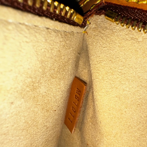 Louis Vuitton Babylone Monogram Canvas Tote - Picture 6 of 11